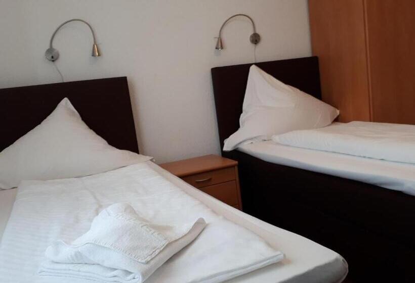 スタンダードルーム, Taverne Inos