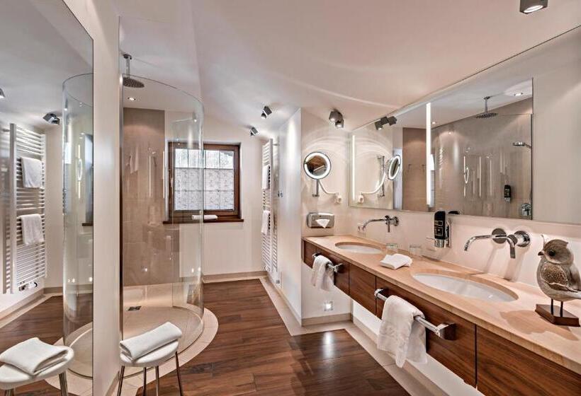 디럭스 룸, Unterwirt