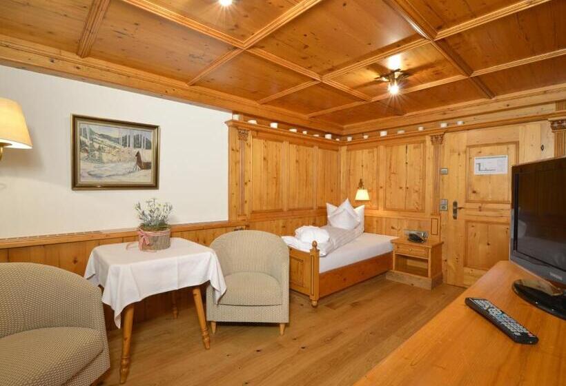 수피리어 싱글 룸, Unterwirt