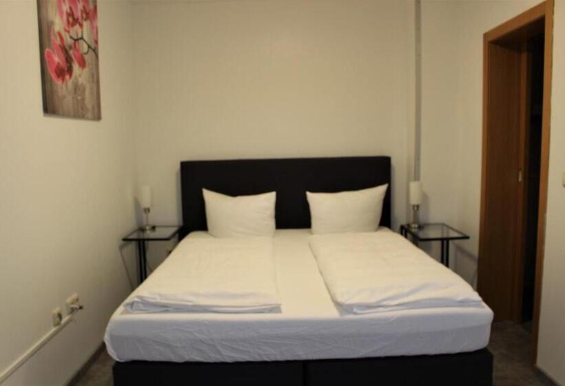 Basis 3-Bett-Zimmer, Wolke