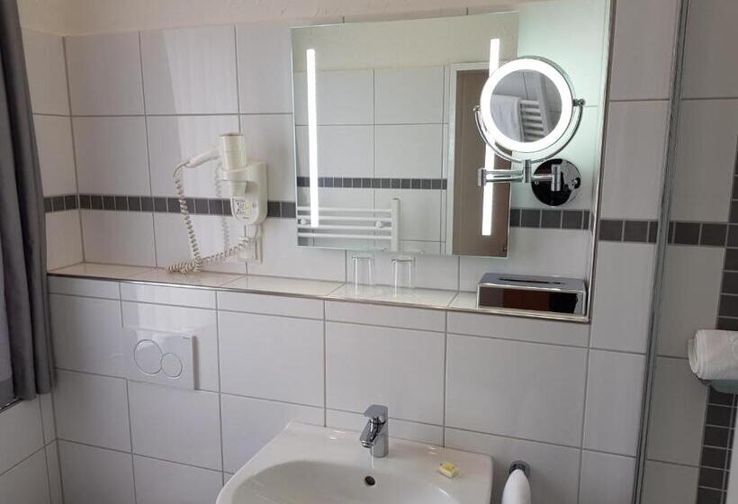 标准间, Zum Anker