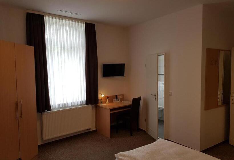 标准间, Zum Anker