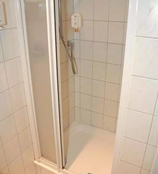 Standard Yhden Hengen Huone, Seehotel Fährhaus