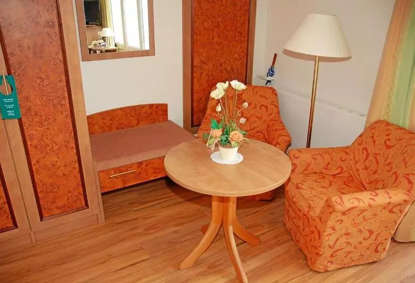 Standard-huone, Seehotel Fährhaus