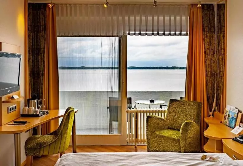 Standard-huone, Seehotel Fährhaus