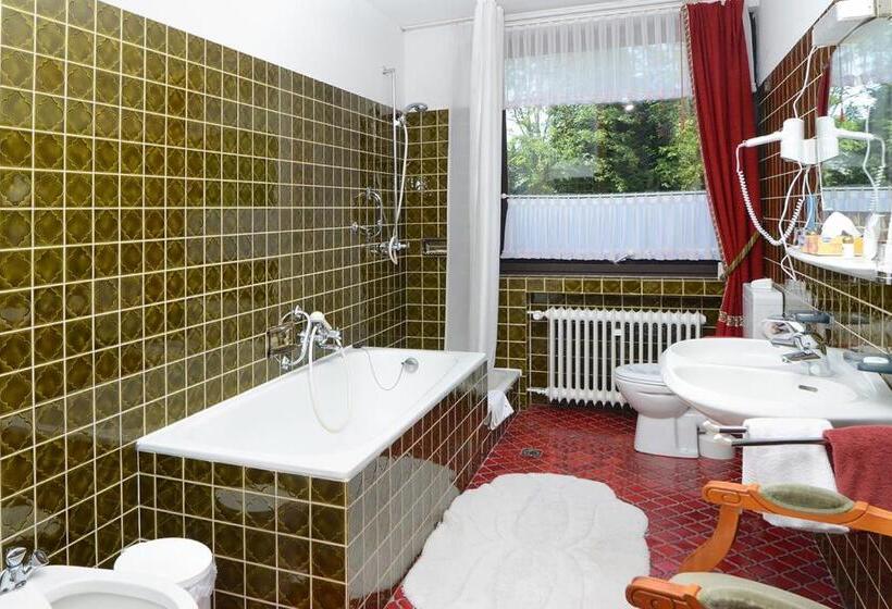 Люкс, Wellness Und Romantik Hotel Helmboldt