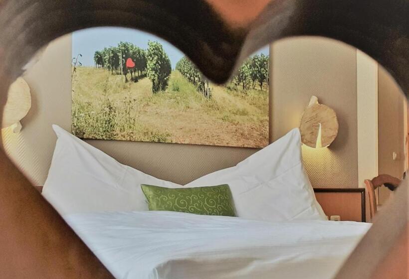 シングルベーシックルーム, Gasthaus & Hotel Drei Lilien