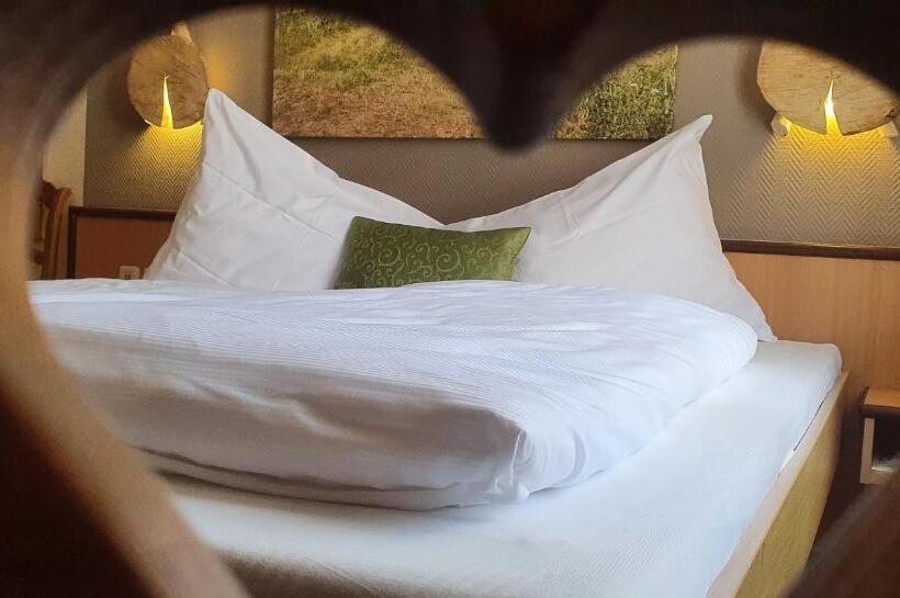 ベーシックルーム, Gasthaus & Hotel Drei Lilien