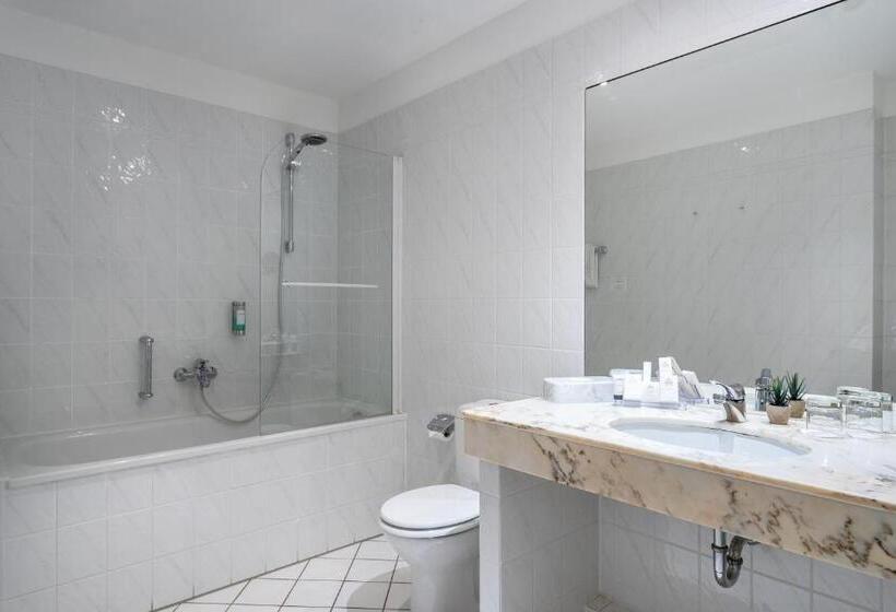 주니어 스위트, Am Muhlenteich