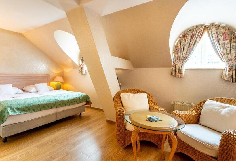 주니어 스위트, Am Muhlenteich