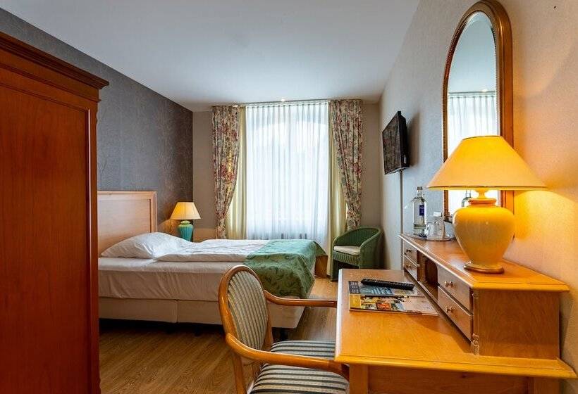 스탠다드 싱글 룸, Am Muhlenteich