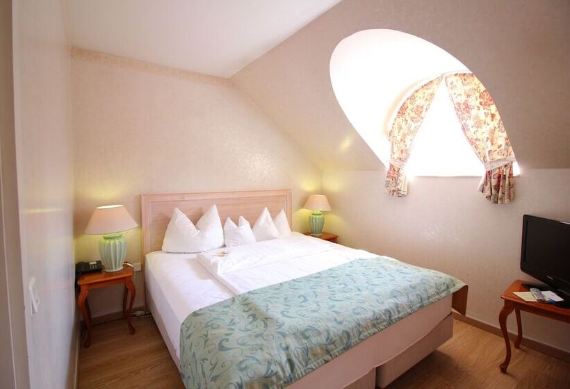 스탠다드 룸, Am Muhlenteich