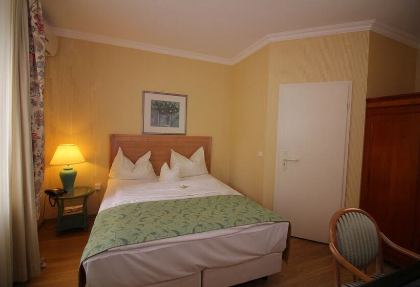 스탠다드 룸, Am Muhlenteich