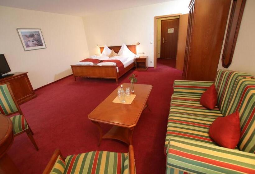 Полулюкс, Angerhof Kur  Und Thermen