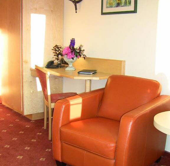 غرفة قياسية فردية مزودة بشُرفة, Bergidyll