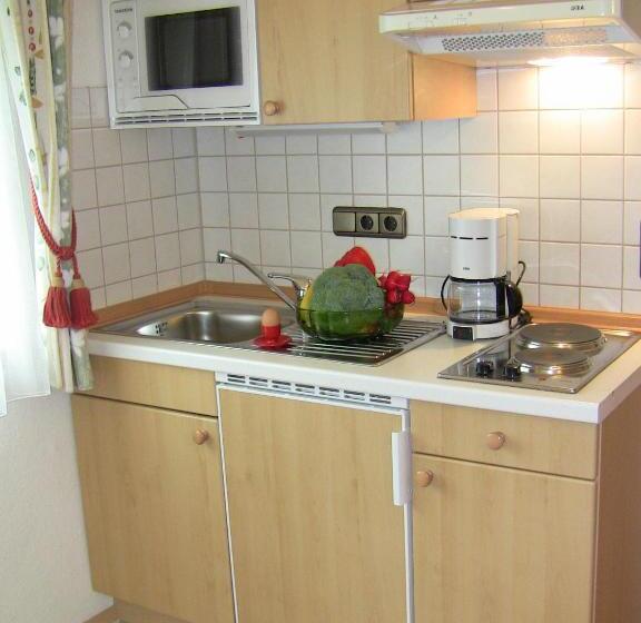 شقة غرفتين, Bergidyll