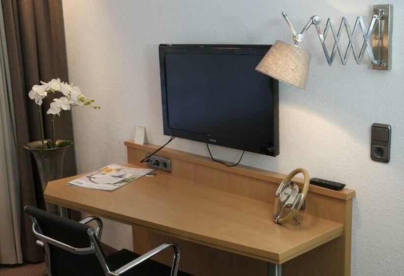 غرفة قياسية, Brunnenhof International