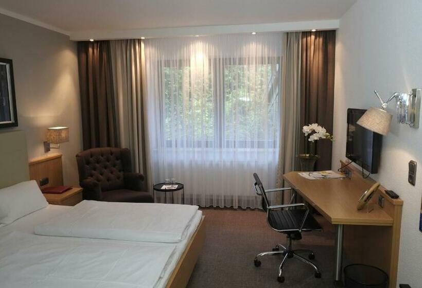 غرفة قياسية, Brunnenhof International