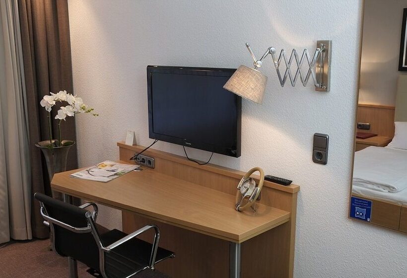 غرفة قياسية, Brunnenhof International