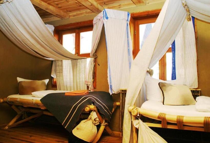 غرفة قياسية, Exempel Schlafstuben Und Quartier Langer Hals