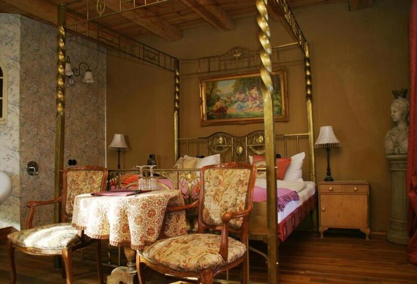 غرفة كومفورت, Exempel Schlafstuben Und Quartier Langer Hals