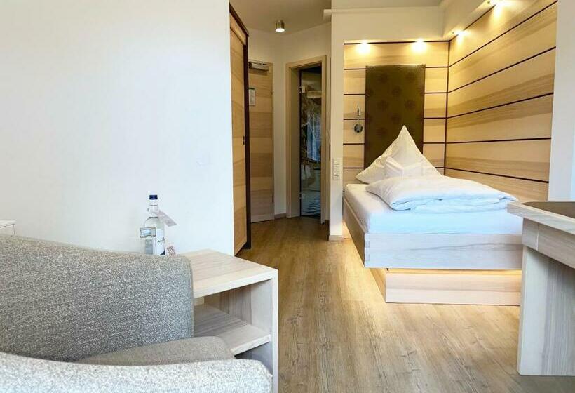 Habitación Estàndard Individual, Filser