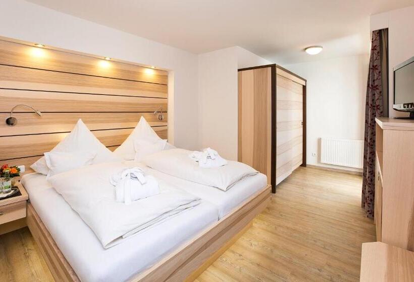 Семейные Апартаменты, Filser