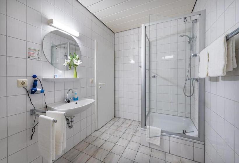 이코노미 트리플 룸, & Gasthaus Nagel