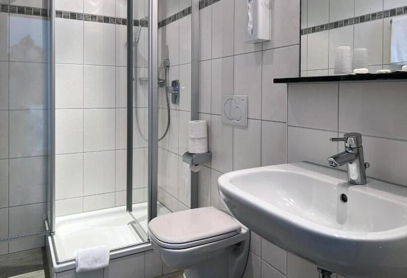 Standard Enkeltværelse, Kühler Krug