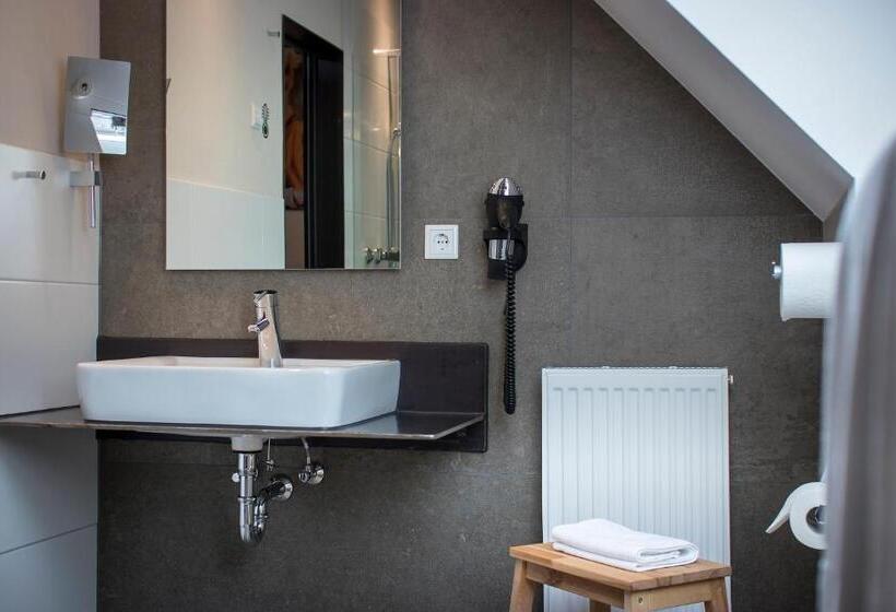 舒适型单人间, Kochs Stadt