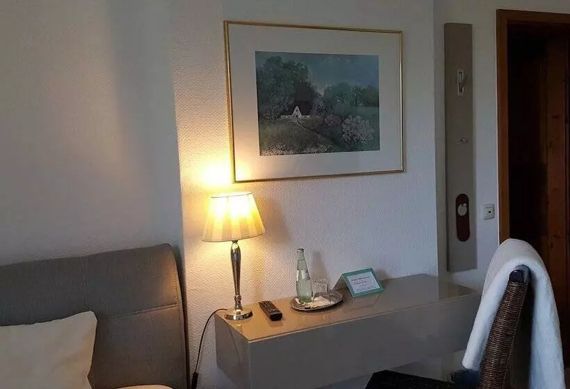 スタンダードシングルルーム, Landhotel Linden Am Venekotensee