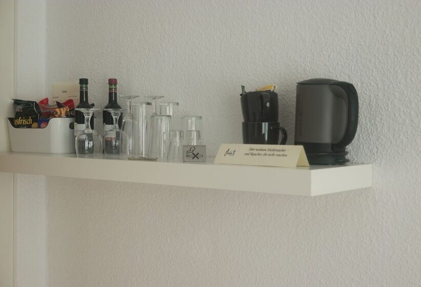 חדר סטנדרט, Merlin Garni