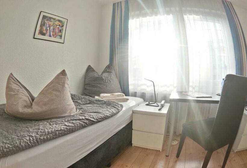 스탠다드 싱글 룸, Merlin Garni