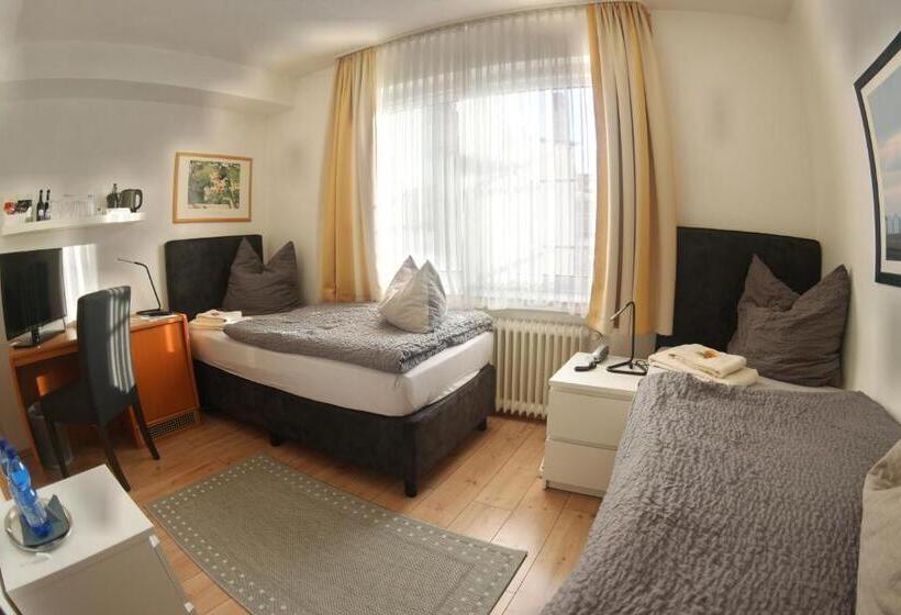 스탠다드 룸, Merlin Garni