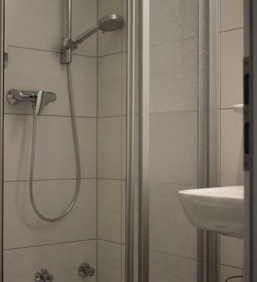 غرفة قياسية فردية, Meyerhof Heiligenrode