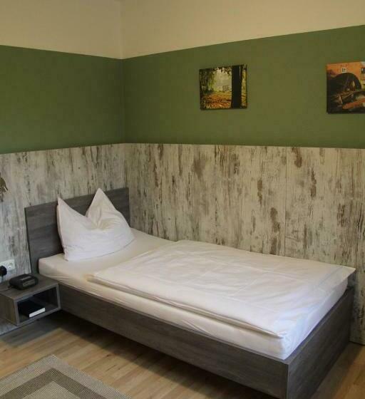 غرفة قياسية فردية, Meyerhof Heiligenrode