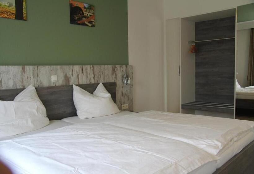 غرفة قياسية, Meyerhof Heiligenrode