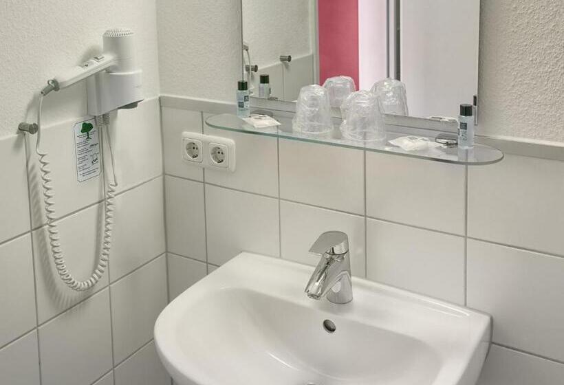 스탠다드 룸, O Heidelberg