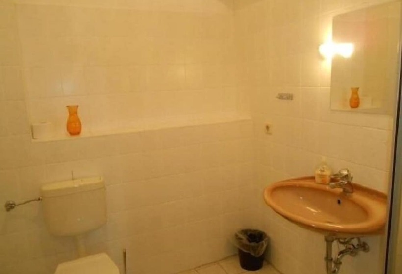 غرفة قياسية, Pension St. Nicolai