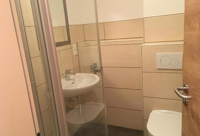 エコノミーシングルルーム, Pension Zum Paradies