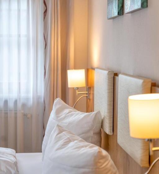 Номер Комфорт, Schaider