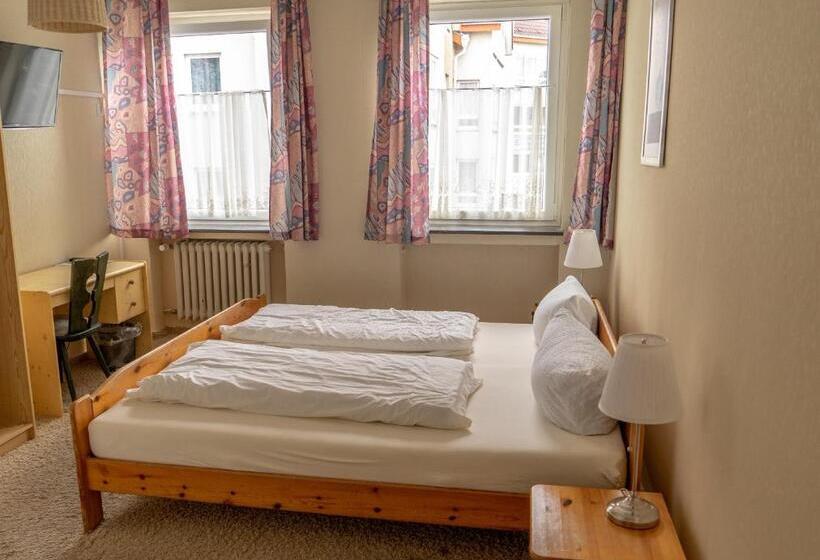 اتاق استاندارد, Sud