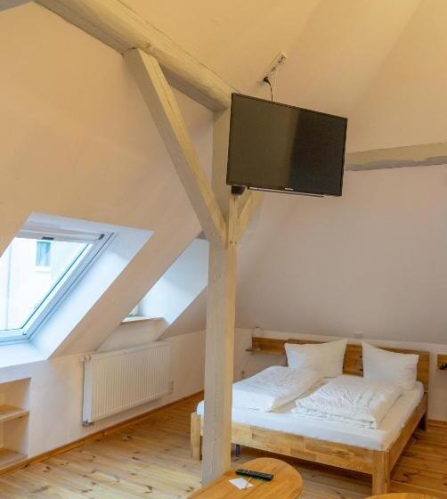 اتاق استاندارد چهار تخته, Sud