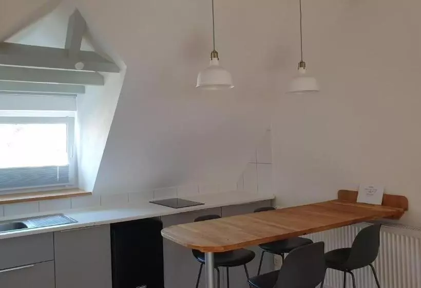 スタンダード４人部屋, Sud