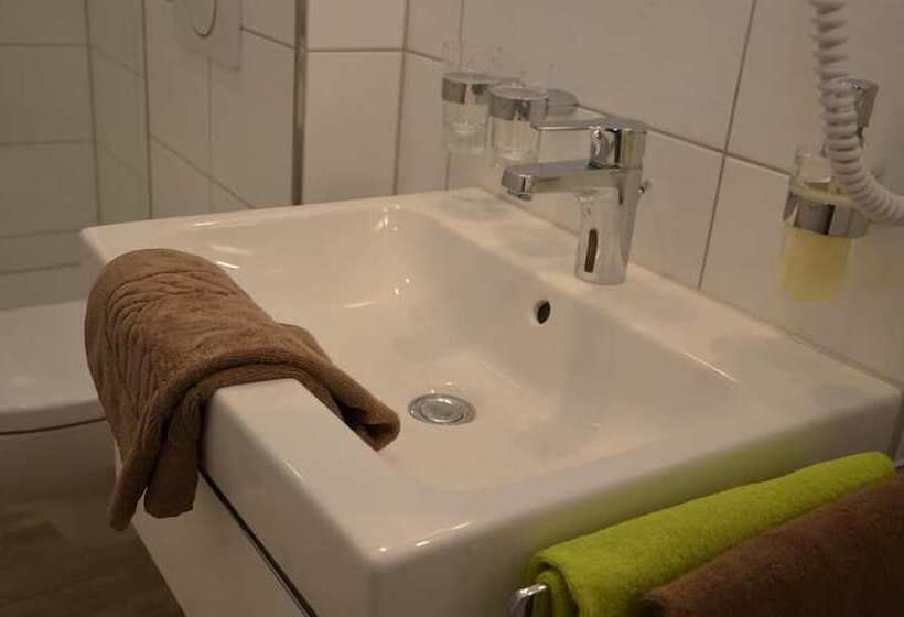 标准间, Zur Alten Post