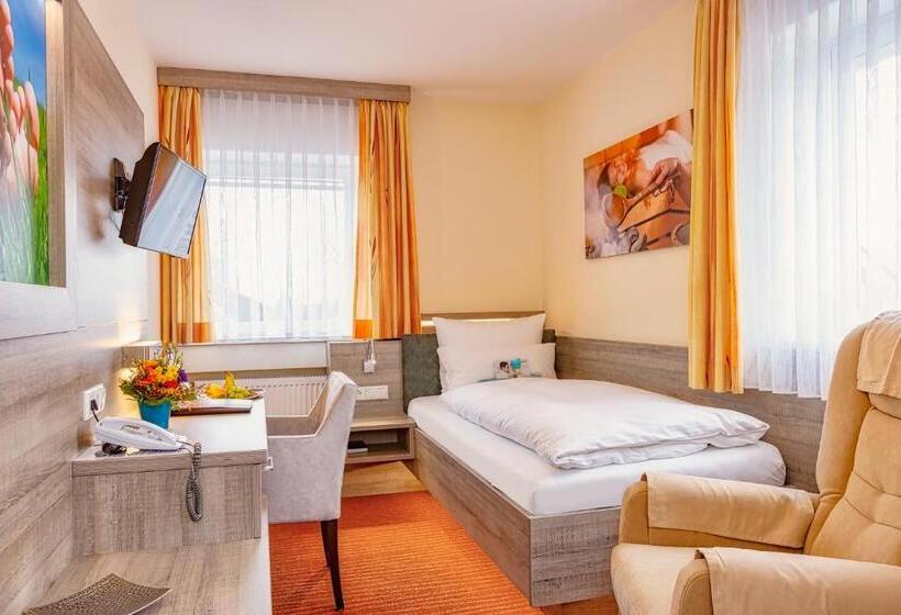 Номер Стандарт Индивидуальный, Kur  Und Wellnesshotel Förch