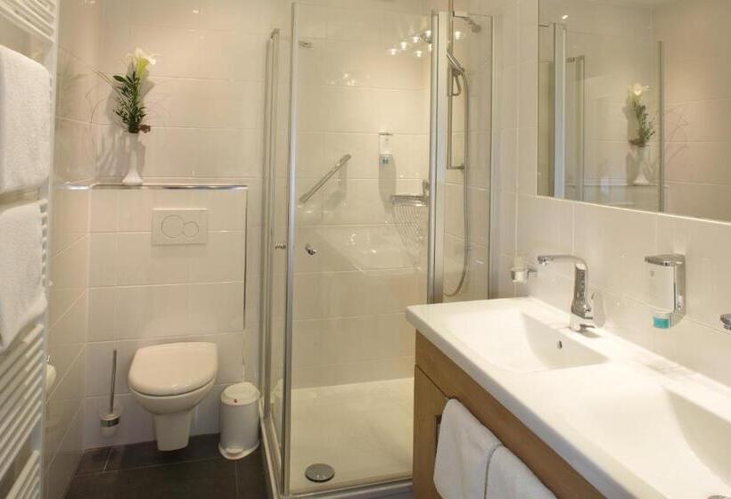Номер Стандарт с Балконом, Kur  Und Wellnesshotel Förch