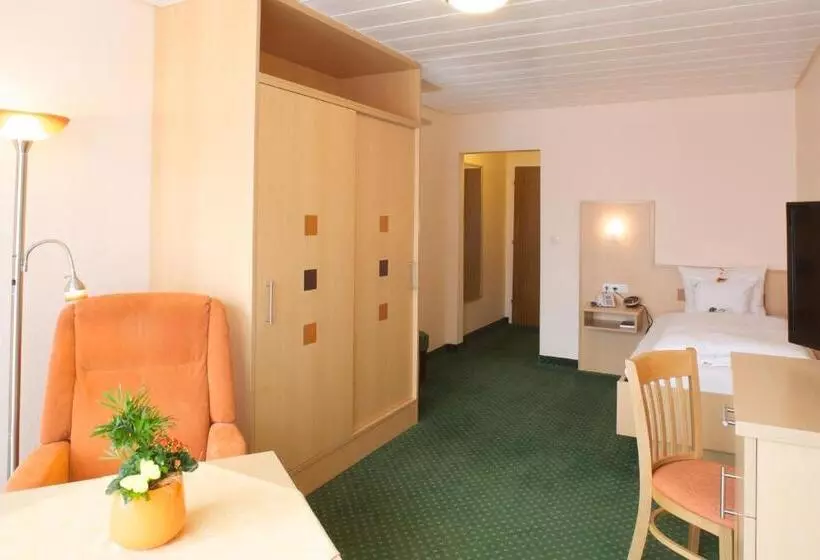 バルコニー付きシングルスタンダードルーム, Kur Und Wellnesshotel Förch