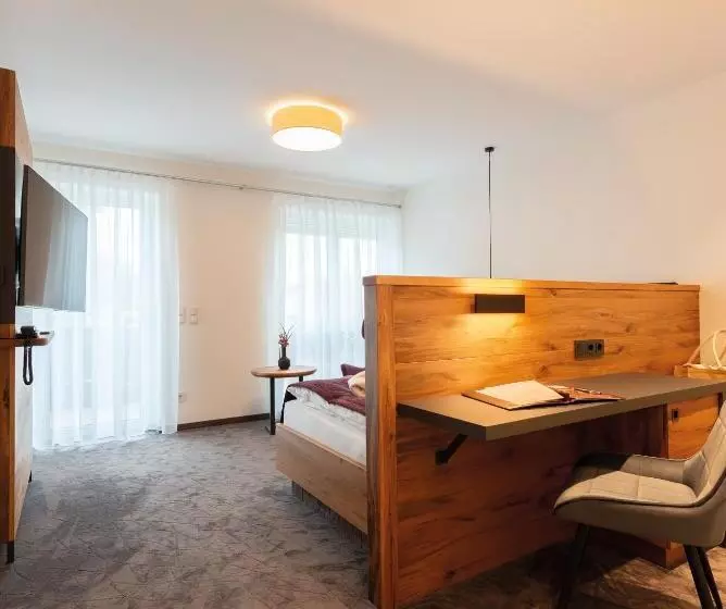 シングルデラックスルーム, Kur Und Wellnesshotel Förch