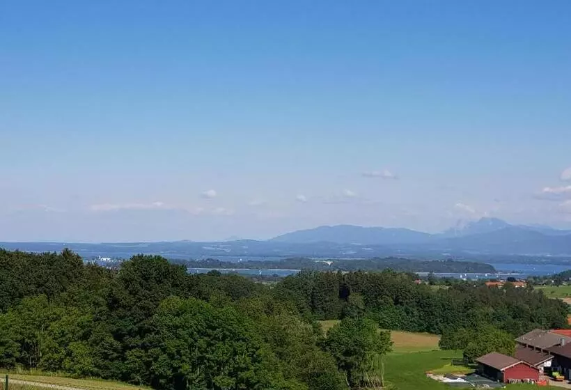 山の見えるジュニアスイート, Berg Hotel Weingarten Garni